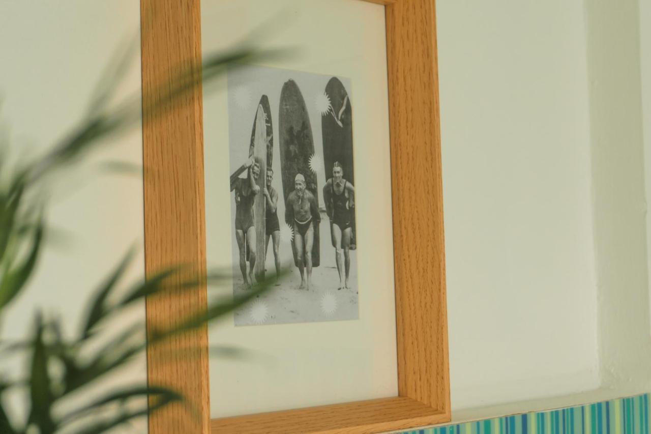 Hospedium Hostel Republica Surf House เอริเซรา ภายนอก รูปภาพ