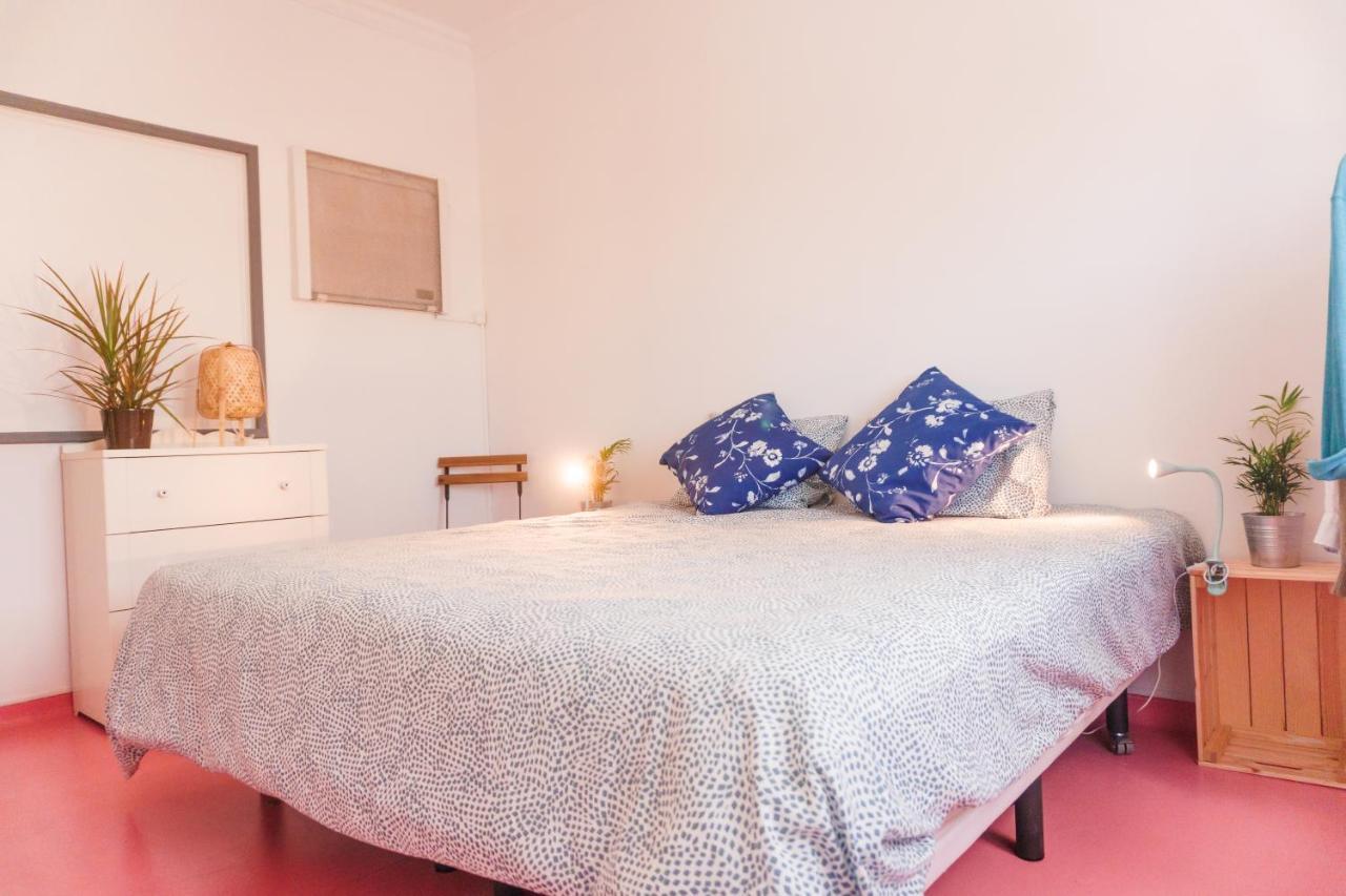Hospedium Hostel Republica Surf House เอริเซรา ภายนอก รูปภาพ