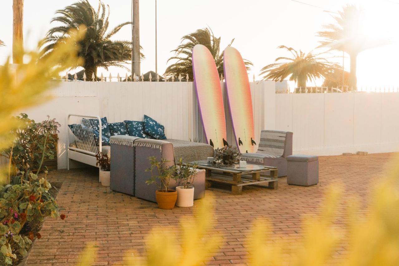 Hospedium Hostel Republica Surf House เอริเซรา ภายนอก รูปภาพ